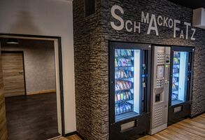 Getränke- und Snackkühlschrank im Freizeitbereich